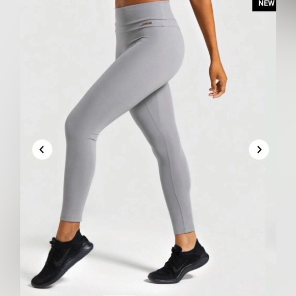 Gymshark Whitney Simmons grey leggings size medium - Picture 2 of 9